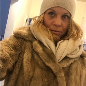 Meet your Posher, Keren